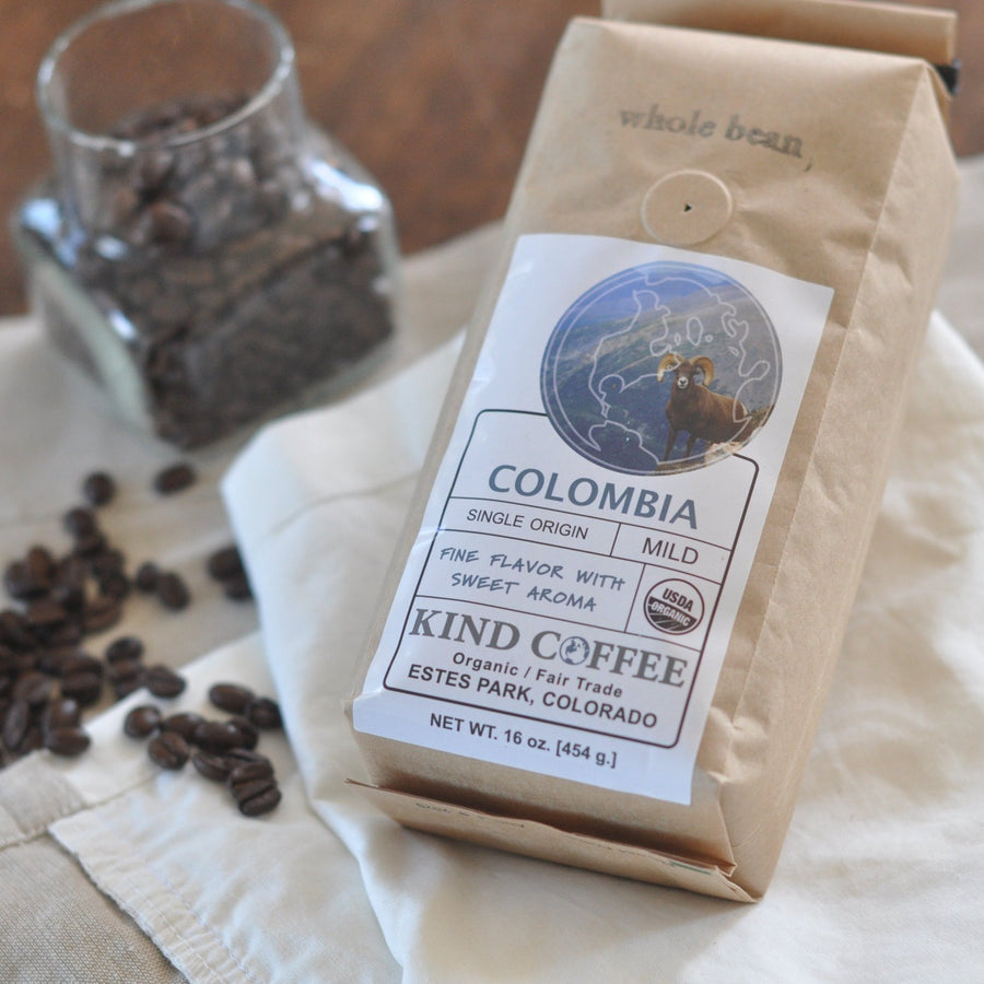Bag of mild roast coffee, fine flavor with sweet aroma. Organic, fair trade 